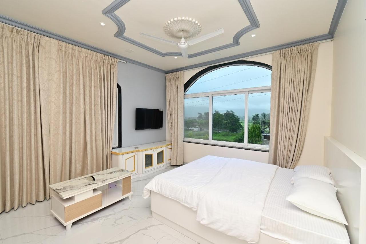 Hotel Vedika Garden Āmbavna Zewnętrze zdjęcie